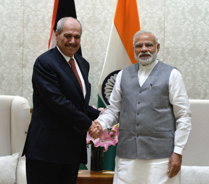 Jordan Royal Official Meets PM