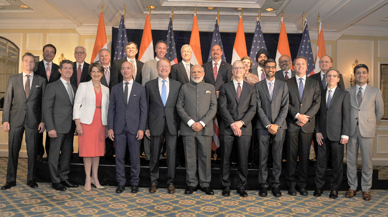 The Prime Minister, Mr Narendra Modi in a group-photograph with the US Business Leaders, at Washington DC, USA on June 25, 2017.(PIB)