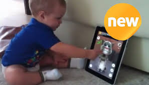 Bilingual babies listen to language