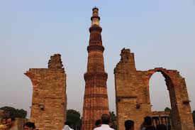 New Year Celebrations: Delhi Police imposes traffic restrictions at CP