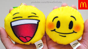 ‘Smiley’ emojis in formal workplace e-mails could create frowns  : University study