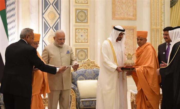 Abu Dhabi buildings lit in Tricolour to welcome Modi