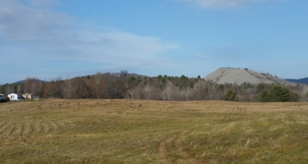 Mill tailings pile outside Town of Moriah, Essex County, New York. (Credit: Anji Shah, USGS. Public domain.)