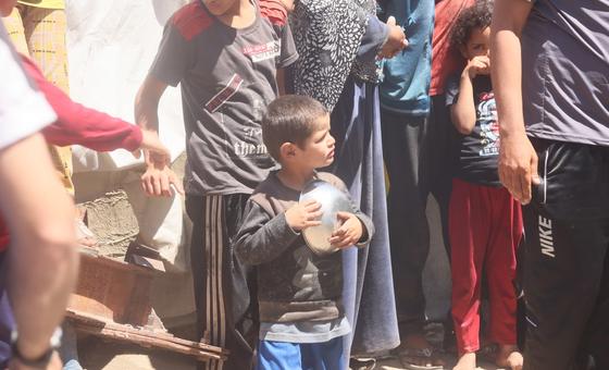 UN aid teams plead for access amid reports Gazans shot collecting food