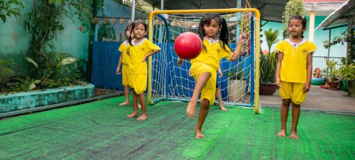 Champions for Change: World football teams up with UN development goals