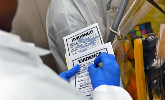 Atomic watchdog says Iran not complying with nuclear safeguards Atomic watchdog says Iran not complying with nuclear safeguards