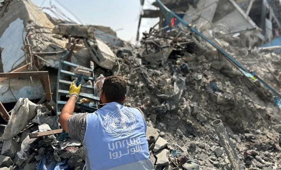 Gaza: Families deprived of the means for survival, humanitarians warn