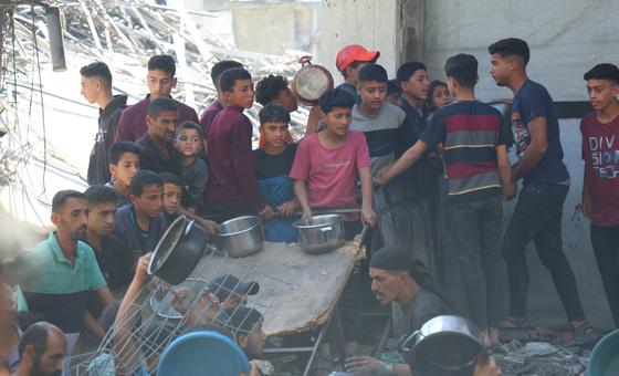 Gaza: UNICEF mourns seven children killed queuing for water