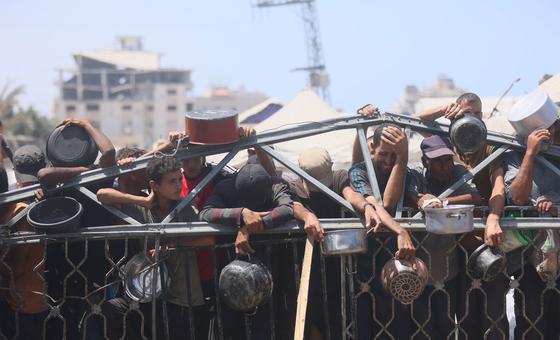 Amid massive destruction of Gaza City, UN chief renews ceasefire call