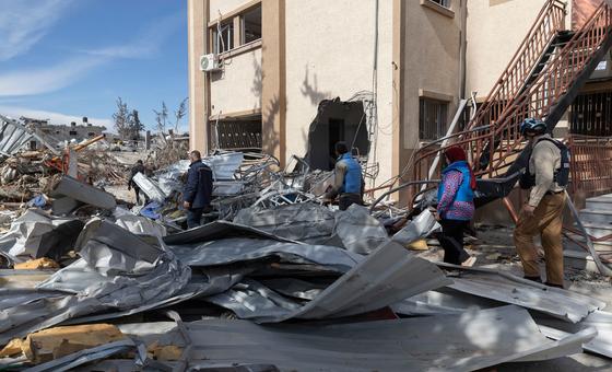 Hospitals overflowing in Gaza, as malnutrition surges