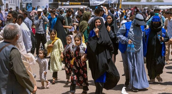 Afghanistan: Lifesaving services cut as Taliban bars women aid workers