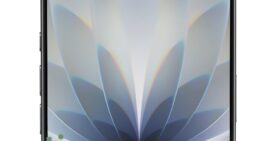 iPhone 17 Pre-Orders Surge In India As Apple Expands Stores And Production