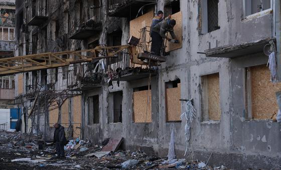 Ukraine: UN aid convoy reaches frontlines in Dnipro