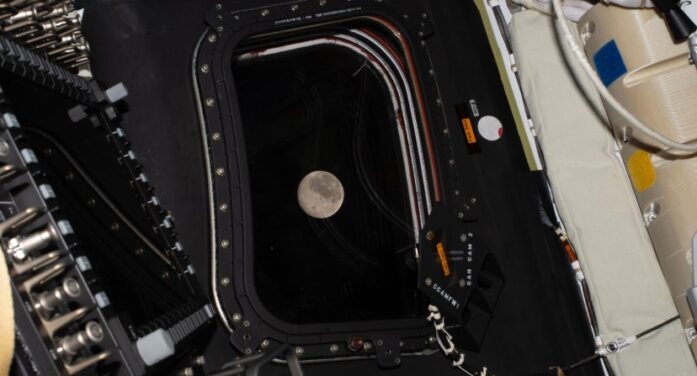 Artemis II Update-16, Day 6: Crew Nears Historic Lunar Flyby