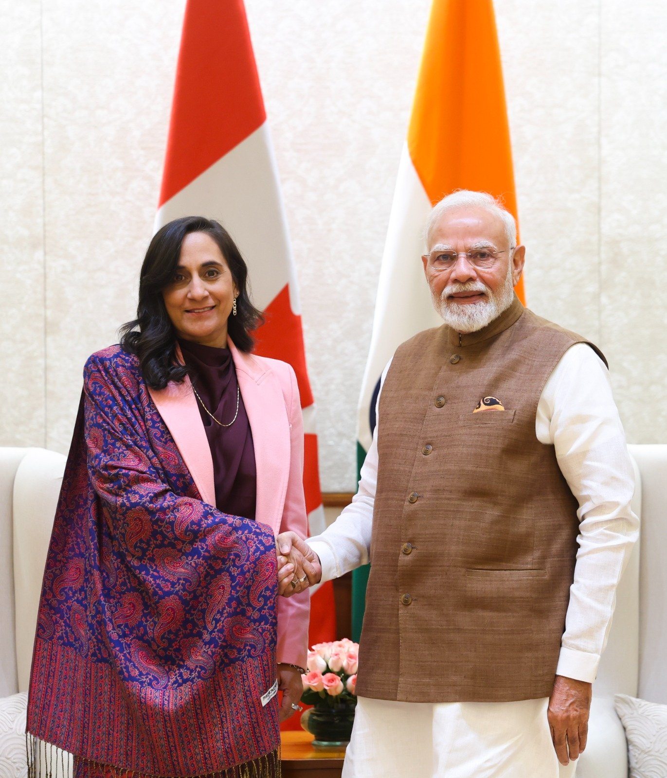 PM Modi, visiting Canadian Foreign Minister hold 'productive discussion' on further strengthening bilateral ties Caption : (Image courtesy: IANS/X/@narendramodi)